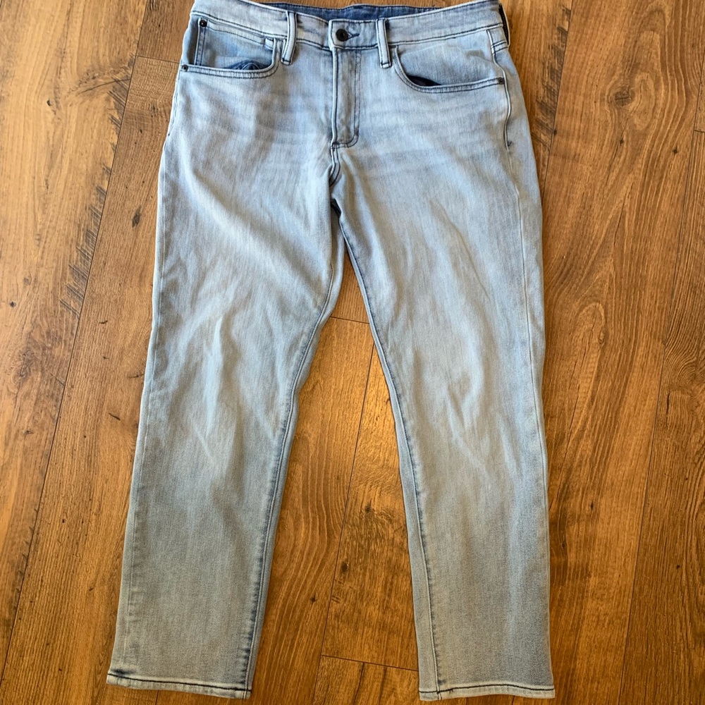 Bonobos Men's Light Wash Slim Jeans